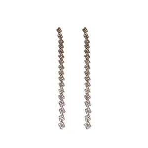 Elegant silver needle earrings with square zircon tassels and a vintage feel