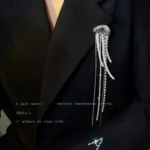 Elegant Jellyfish Long Tassel Brooch Alloy Artificial Pearl Rhinestone Pin For Women Suit Coats Decoration Elegant Jewelry