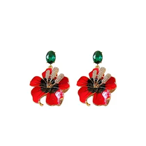 Orecchini a fiore rosso stile vintage francese con cristallo verde e aghi d'argento