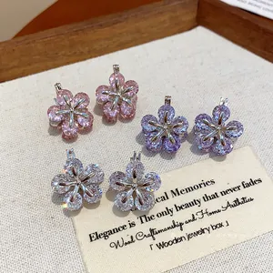 Exquisite Copper Rhinestone Flower Huggie Hoop Earrings With 925 Sterling Silver Earring Post For Women Fashion Jewelry Gift