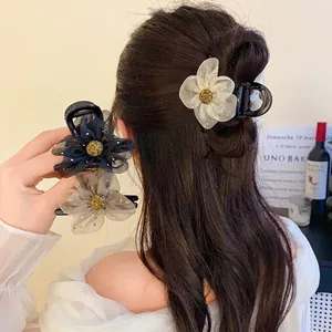 Pince à Cheveux Fleur en Maille Élégante Française Clip Requin Style Doux Pince à Cheveux Florale Accessoires Cheveux Mode pour Coiffure Femme