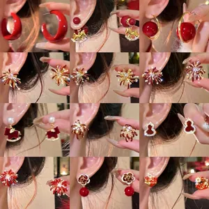 New Chinese Style Red Koi Fish Artificial Pearl Rhinestone Stud Earrings For Women Vintage Gold Alloy New Year Party Wedding Jewelry With Silver Earring Post