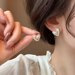 Perno in Argento Orecchini a Bottone a Cuore Smalto Perla Artificiale Strass per Donna Stile Tulipano Gioielli di Moda