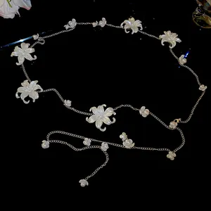 Elegant white pearl flower metal waist chain belt for women, adjustable silver thin chain