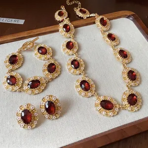 Vintage Palace Style Enamel Flower Oval Rhinestone Necklace Bracelet Earrings Set Gold Alloy Jewelry For Women Party