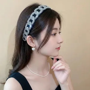Cerchietto di lusso con catena di strass elegante accessorio capelli stile vintage