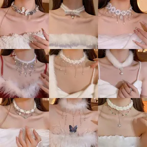 Elegant Feather Bowknot Artificial Pearl Necklace For Women Sweet High-End Choker With Rhinestone Christmas Fashion Jewelry