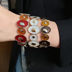 Bracciale Splicing Rotondo Irregolare in Stile Palazzo Vintage per Donna Braccialetto in Lega Geometrica Smalto di Lusso Leggero Gioielli