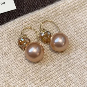 Boucles d'oreilles perles champagne de style français avec breloques cœur diamant