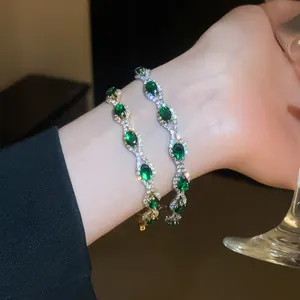 European Palace Style Oval Green Artificial Crystal Rhinestone Bracelet For Women Vintage Alloy Electroplated Jewelry Accessories