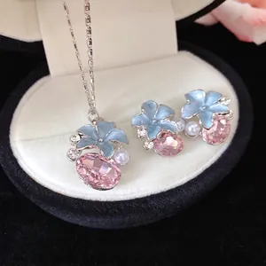 French Minimalist Alloy Flower Rhinestone Stud Earrings With Silver Earring Post Blue Pink Crystal Artificial Pearl Necklace Jewelry Set