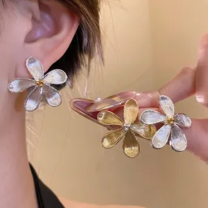 Korean Style S925 Sterling Silver Earring Post Alloy Rhinestone Flower Stud Earrings For Women Elegant Gold Silver Plated Jewelry Gift