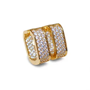 Exquisite 18k gold plated square hoop earrings with sparkling cubic zirconia stones
