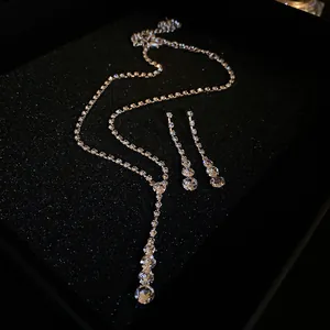 Collier Et Boucles D'oreilles En Cuivre Strass Élégant Gland En Forme De Y Bijoux De Mode Géométriques
