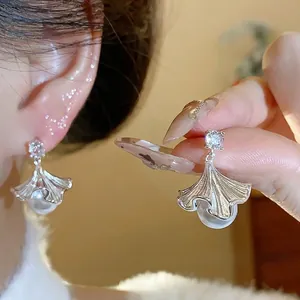 Elegant ginkgo leaf pearl drop earrings with zircon studs for women's jewelry