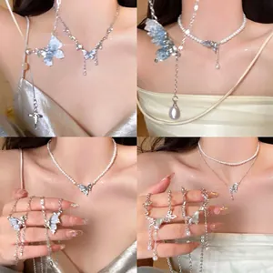 Elegant Alloy Butterfly Artificial Pearl Pendant Necklace Shiny Rhinestone Clavicle Chain For Women Daily Fashion Jewelry
