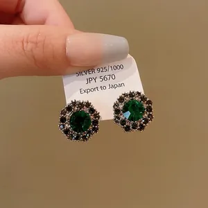 Orecchini a lobo a fiore verde smeraldo in argento 925 stile palazzo vintage da donna