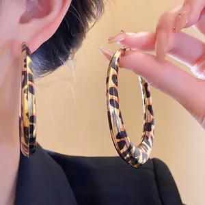 Pendientes de Aro Redondos con Estampado de Leopardo Retro Occidental para Mujer de Hierro Chapado en Oro con Poste de Plata de Ley 925