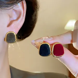 Elegantes pendientes de botón geométricos flocados con pernos de plata 925 colores