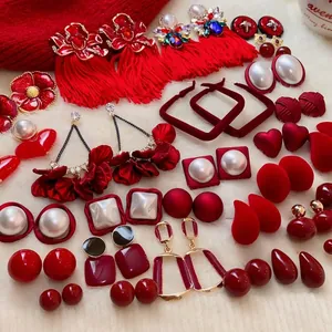 Boucles d'Oreilles Vintage Fleur Rouge Cœur Nœud Papillon Gland Avec Tige en Argent Sterling 925 Alliage Strass Perle Artificielle Boucles d'Oreilles Clous pour Femmes