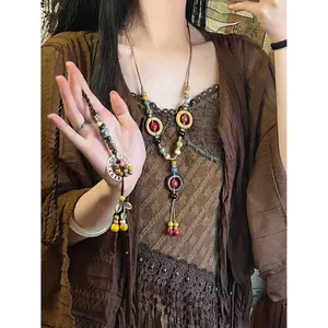 Collana Lunga in Corda con Perline di Ceramica Boemia Collana con Pendente in Stile Etnico Vintage Gioielli di Moda Esotica per Donna