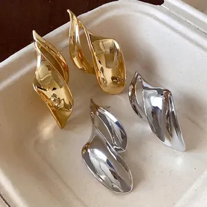 Onregelmatige Blad Metalen Oorknopjes Met Zilveren Oorsteker Goud Zilver Verguld Grote Mode Sieraden Voor Vrouwen Cadeau