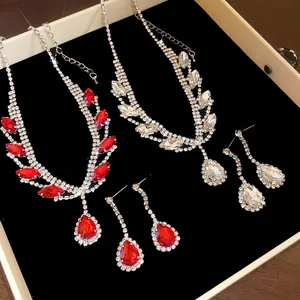 Luxe Cuivre Strass Collier Et Boucles d'Oreilles Carré Goutte d'Eau Pendentif à Gland Pour Femmes Fête Mariage Bijoux