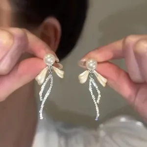Eleganti Orecchini a Bottone con Fiocco e Perle Artificiali da Donna Perno in Argento Strass Orecchini Pendenti Gioielli di Moda