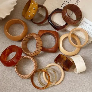 New Chinese Wood Grain Bangle Retro Artistic Resin Bracelet For Women Minimalist Geometric Handmade Jewelry Versatile Hand Accessory