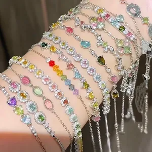 Braccialetto Francese di Lusso con Farfalla e Strass per Donna Bracciale Rigido Regolabile in Lega di Cristallo Placcato Oro e Argento