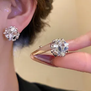 Elegant 18k gold plated silver cluster clip earrings with vintage minimalist design