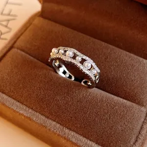 Anillo Abierto con Forma de Ola con Perlas Artificiales y Strass Incrustados Estilo Coreano Lujo Minimalista Color Plata para Mujer Joyería