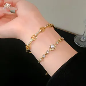 Luxury Gold Plated Copper Bracelet Pig Nose Anchor Chain Zirconia Bangle For Women Light Luxury Fashion Jewelry Hand Gift