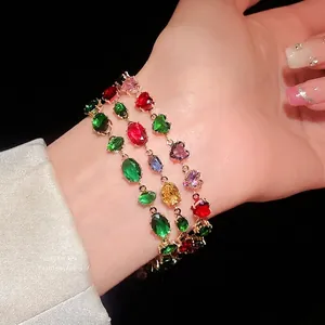 Bracelet de Luxe en Zirconia Européen Américain Bracelet en Cuivre avec Gemmes Colorées en Forme de Cœur et Ovale pour Femme Bijoux de Main Élégants