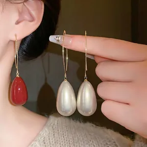 French Geometric Water Drop Artificial Pearl Earrings Retro Elegant Copper Ear Hook For Women With 925 Sterling Silver Earring Post
