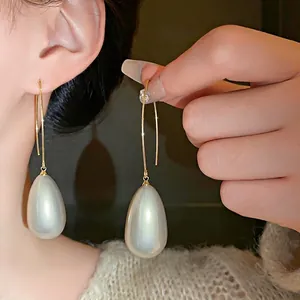 French vintage teardrop pearl earrings with elegant gold geometric hooks for women