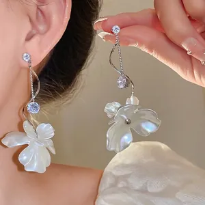 Blumen Quasten Ohrringe Mit 925 Sterling Silber Ohrstecker-Stift Kupfer Zirkonia Künstliche Perle Damen Schmuck