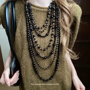 Vintage multi-layer black acrylic beaded long necklace for autumn and winter outfits