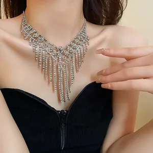 Collana di lusso con frange di strass argento per donna, girocollo con nappe per matrimonio