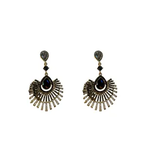 Elegant teardrop fringe earrings with sparkling rhinestones and silver needles for women