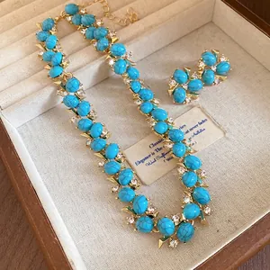Gioielli Vintage in Lega Resina Strass Collana Orecchini Placcati Oro Look Turchese Accessori Moda di Fascia Alta per Donna