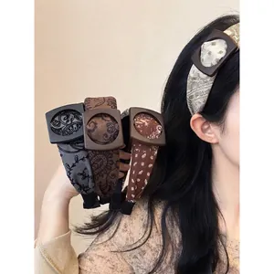 Korean Style Paisley Fabric Headband With Square Wood Buckle High Top Design Vintage Fashion Hair Accessories For Women