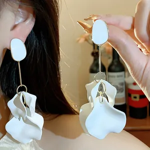 Elegant white acrylic petal drop earrings with gold-toned needle for chic women fashion