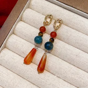Orecchini a goccia in stile etnico vintage con perle di pietra e ago in argento su box