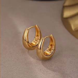 Eleganti orecchini a cerchio a forma di U dorati in argento sterling S925 per le donne