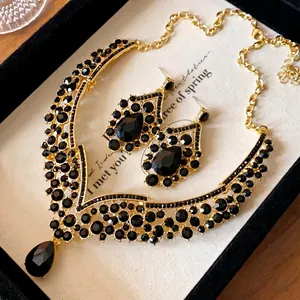 Luxus Legierung Schwarz Strass Wassertropfen Anhänger Halskette Für Damen Vintage Vergoldete Choker Kette Für Bankett Hochzeit Abendessen