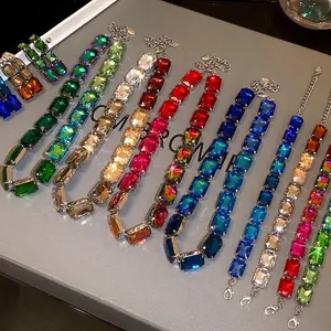 Parure de Bijoux Vintage en Cuivre avec Strass Collier Pendentif Carré Bracelet Boucles d'Oreilles Ensemble de 3 Pièces pour Femmes Bijoux de Mariage