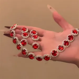 Bijoux de Style Palais Vintage avec Strass Ronds pour Femmes Collier et Boucles d'Oreilles en Alliage de Fer de Luxe Chaîne Clavicule