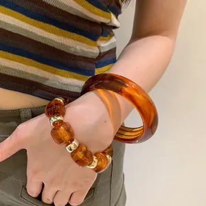 Retro Acrylic Marble Pattern Bangle Bracelet For Women Geometric Round Splicing Gold Alloy Spacers Hand Jewelry