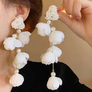 Forest Style White Fabric Flower Drop Earrings With Artificial Pearls And Silver Earring Post For Women Elegant Lightweight Floral Jewelry
